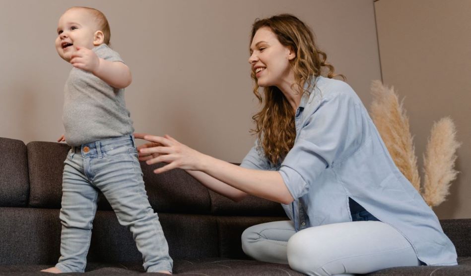 Mother care about her toddler