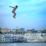 A boy jump in to water in very hight